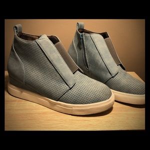 WEDGE SNEAKERS BOOTIES